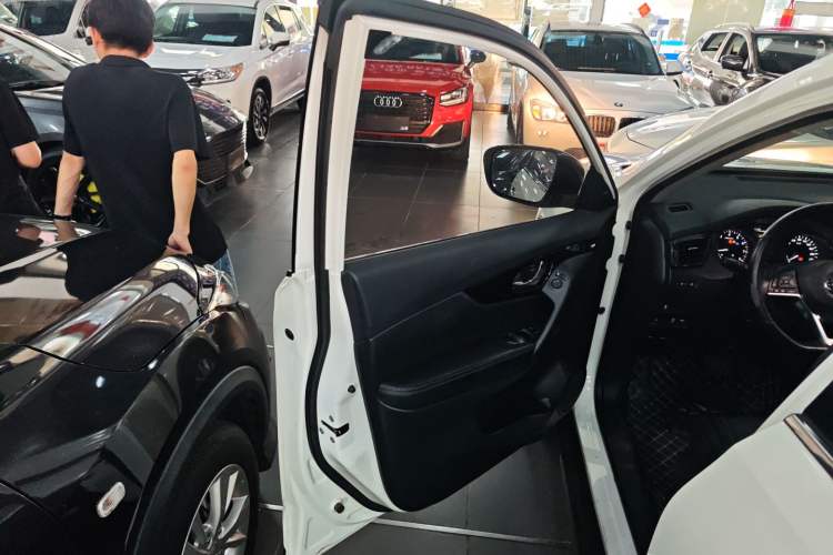 Used Nissan X-Trail 2020 2.0L XL ITS CVT 2WD SmartConnect Comfort Edition
