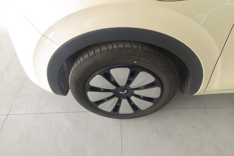 Used Wuling Bingo 2025 410 km Lingxi Deluxe Edition