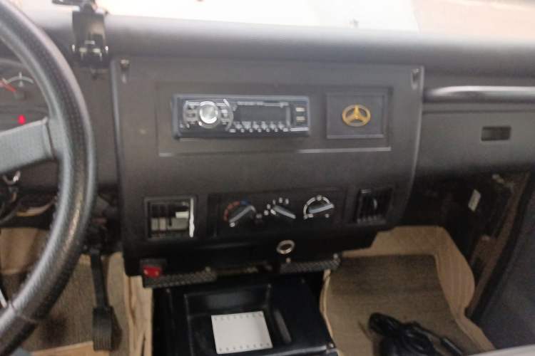 Used  212 Classic 2019 1.5T Van China VI
