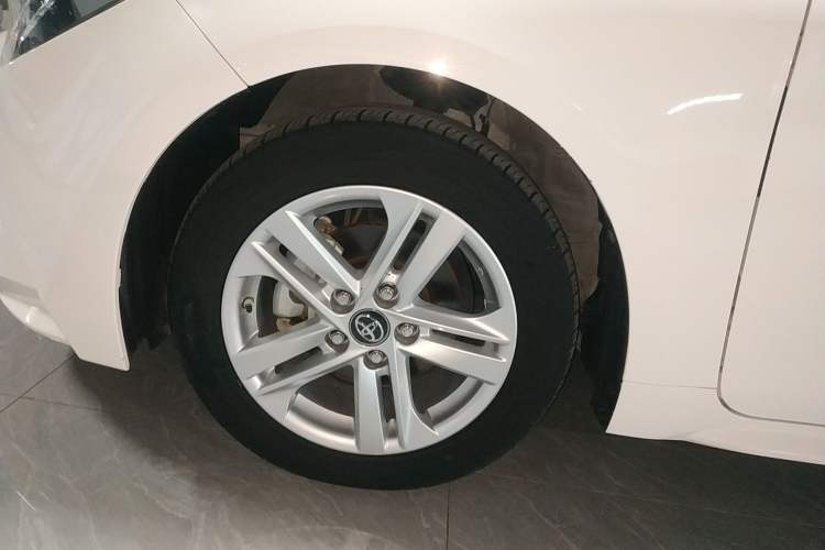 Used Toyota Levin 2022 Facelift TNGA 1.5L CVT Progressive Edition
