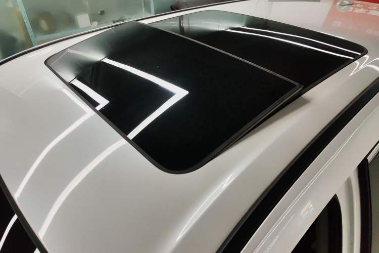 Used Honda CR-V 2023 240TURBO Two-Wheel Drive Deluxe Edition 7 Seats
