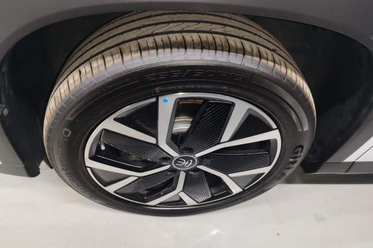 Used BYD Song L DM-i 2025 Intelligent Driving Version 160 km Beyond-Range Type