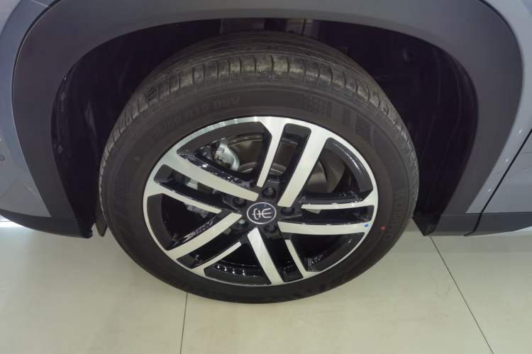 Used BYD Song L DM-i 2025 Intelligent Driving Version 112 km Beyond-Range Type
