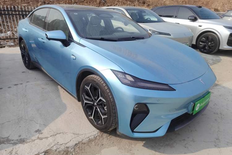 Used  L07 2024 230Max Range-Extended Version