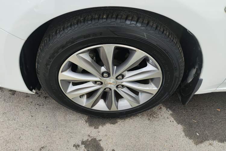 Used Chevrolet Monza 2022 320 Automatic Enjoyment Sunroof Version