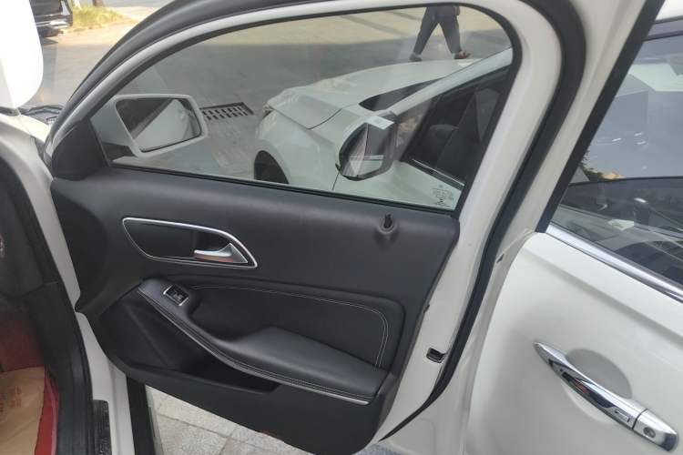 Used Mercedes-Benz GLA 2016 GLA 200 Fashion Model
