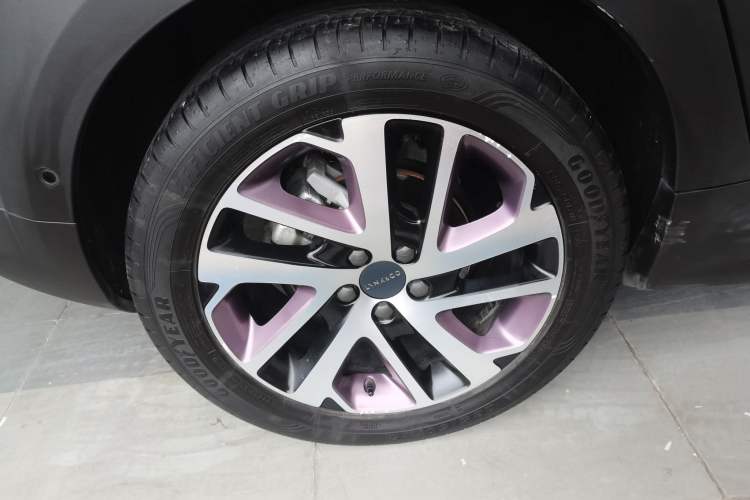 Used Lynk & Co 02 2022 1.5T DCT Shine Pro
