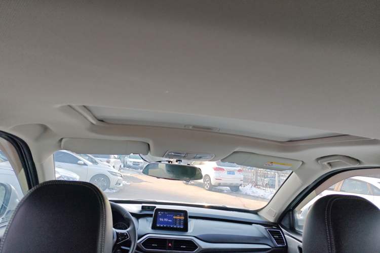 Used Dongfeng Fengon S560 2018 1.8L Manual Comfort 7-Seater