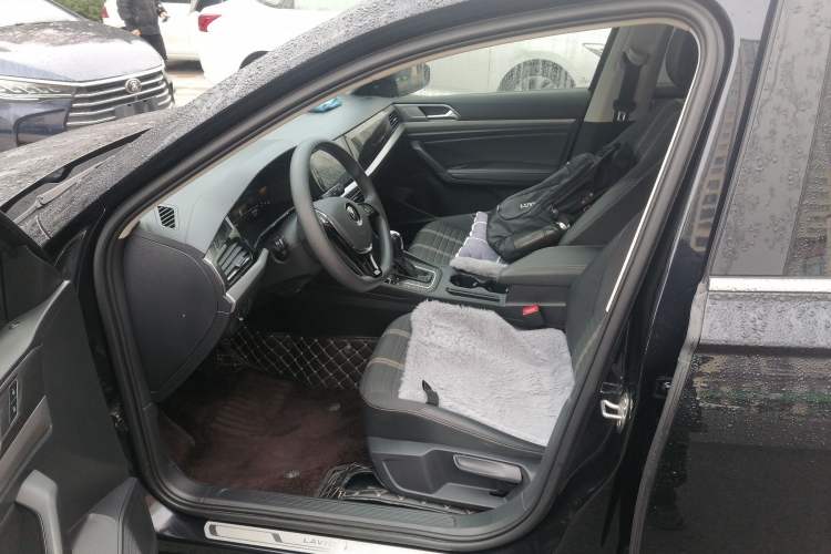 Used Volkswagen Lavida 2022 280TSI DSG Comfort Edition
