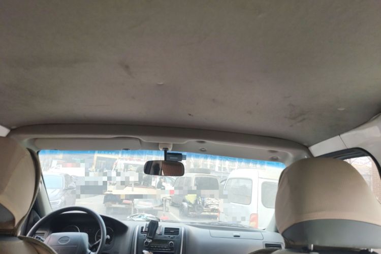 Used Jinbei Express 2018 2.0L Standard Version V19
