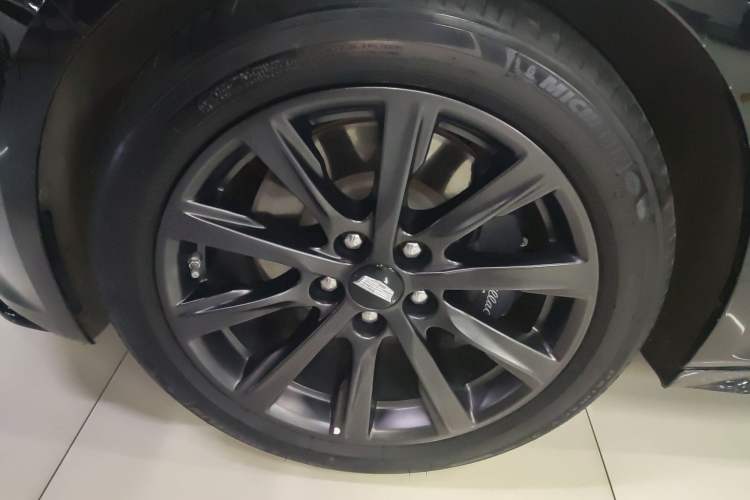 Used Cadillac CT5 2023 28T Prestige Model