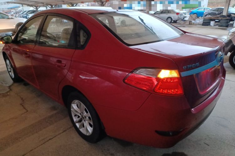 Used Brilliance H330 2013 1.5L Manual Luxury Model
