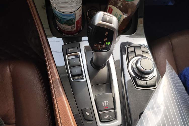 Used BMW 5 Series 2017 520Li Elegant Edition
