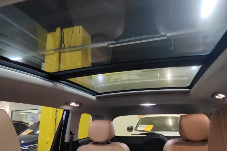 Used Buick GL6 2021 323T Mild Hybrid Connect Luxury Model
