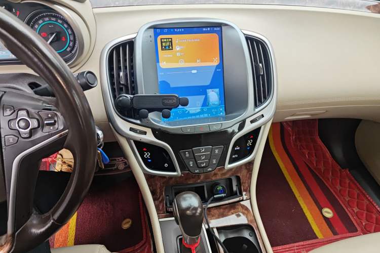 Used Buick LaCrosse 2013 2.4L SIDI Leading Comfort Version