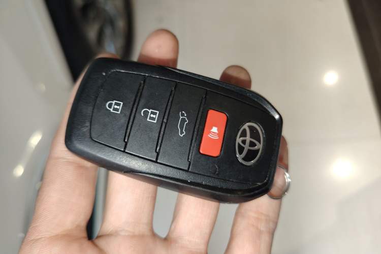 Used Toyota Land Cruiser 2022 3500 3.5T GXR with 20 Wheels Velvet Finish No Creep—Middle East
