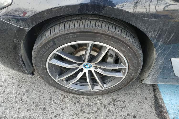 Used BMW 5 Series New Energy 2022 Second Facelift 535Le M Sport Package
