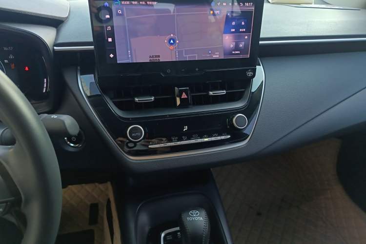 Used Toyota Corolla 2024 1.8L Smart Electric Hybrid Dual-Engine Elite Edition
