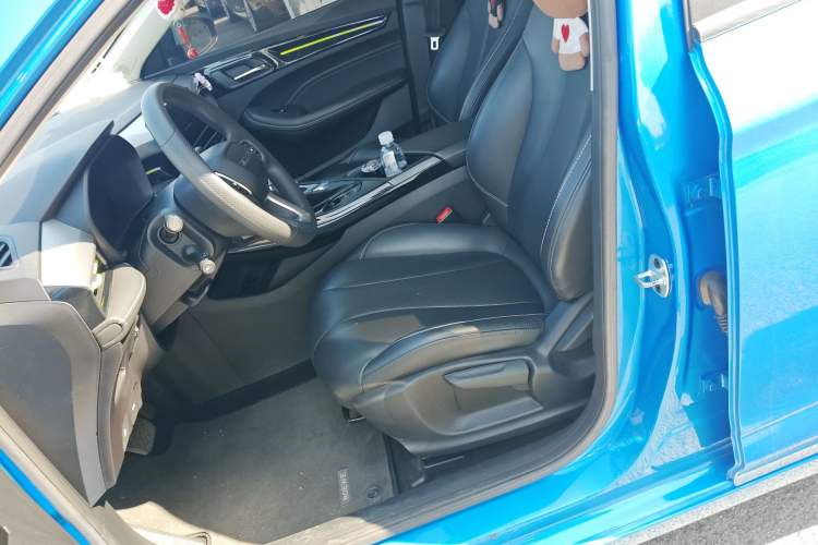 Used Roewe i5 2021 1.5L CVT Assurance Edition
