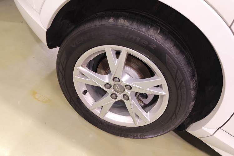 Used Audi Q3 2017 35 TFSI Fashion Model
