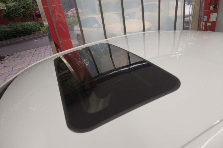 Used Roewe i5 2023 1.5L CVT Luxury Edition
