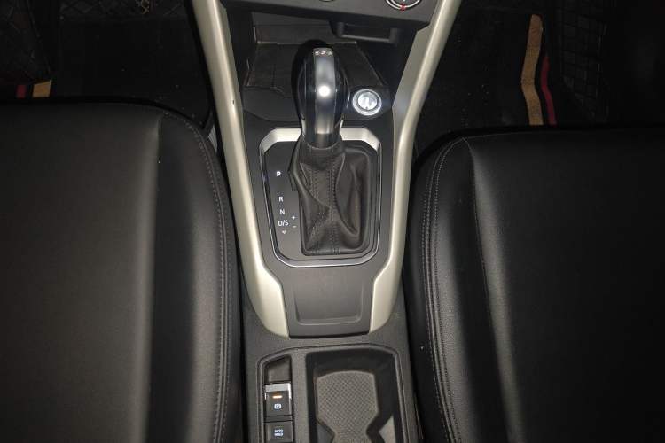 Used Volkswagen T-ROC 2020 230TSI DSG Two-Wheel Drive Fashion Edition