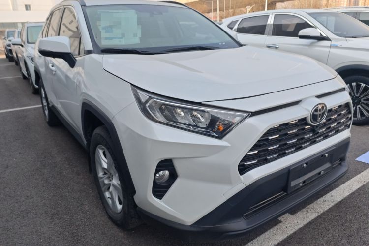 Used Toyota RAV4 2021 2.0L CVT Two-Wheel Drive Urban Edition
