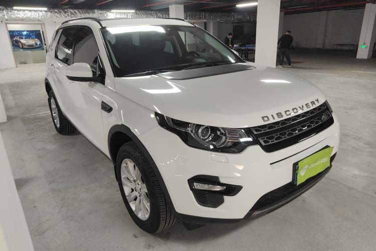 Used Land Rover Discovery Sport 2019 240 PS SE Version China VI Standard
