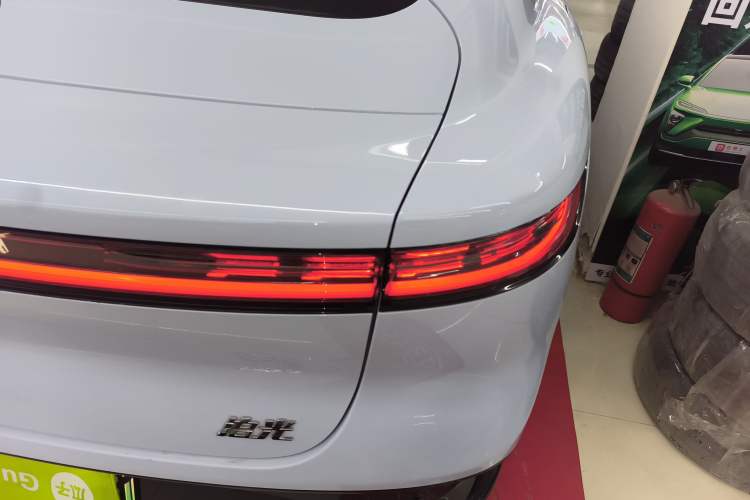 Used VOYAH PASSION 2023 Four-Wheel Drive Long-Range Version