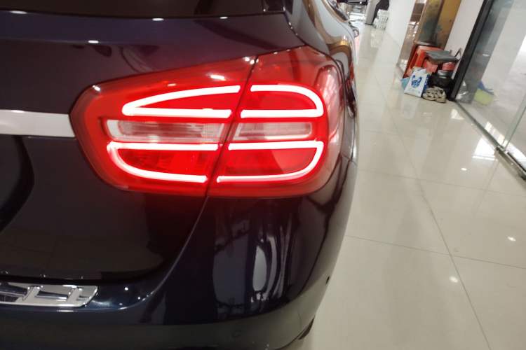 Used Mercedes-Benz GLA 2016 GLA 200 Fashion Model
