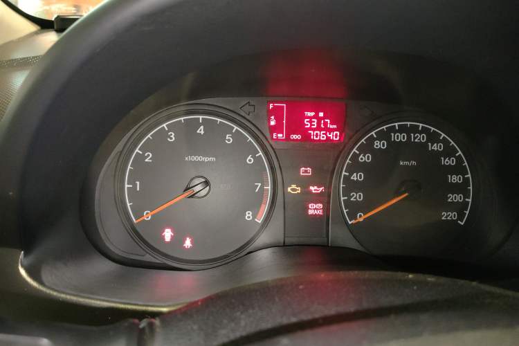 Used Hyundai Verna 2014 1.4L Manual Smart GLS Trim
