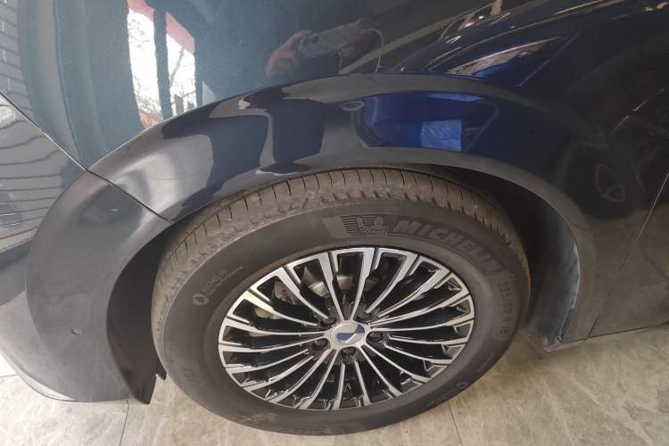 Used Denza D9 2022 DM-i 970 Four-Wheel Drive Flagship Model