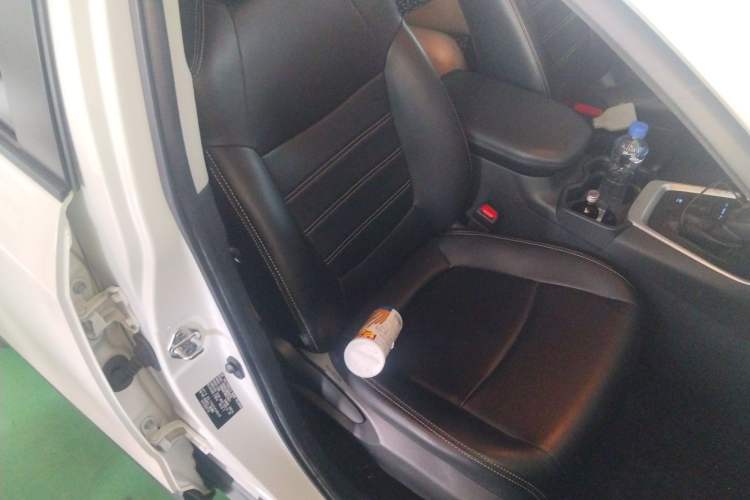 Used Toyota RAV4 2020 Dual-Engine 2.5L E-CVT Two-Wheel Drive Elite Edition
