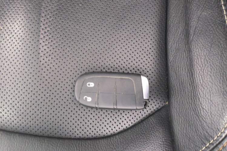 Used  Compass 2017 200T Automatic Family Edition
