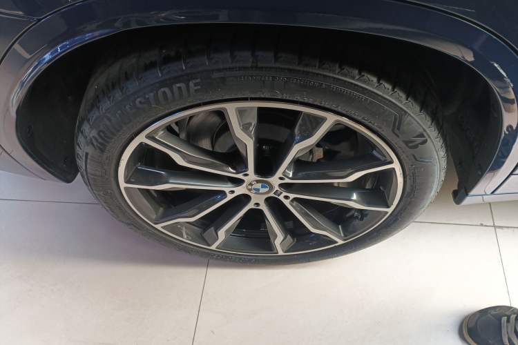 Used BMW X3 2022 Second Facelift xDrive30i Leading Edition M Night Sky Package
