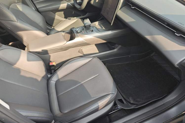 Used Changan Eado DD 2023 Blue Whale NE 1.5T GDI DCT Luxury Edition