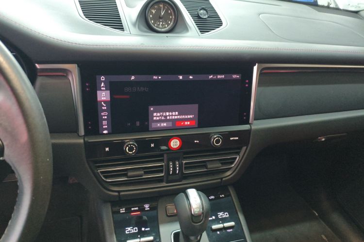 Used Porsche Macan 2022 Macan 2.0T