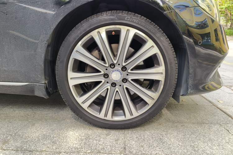 Used Mercedes-Benz E-Class 2017 E 300 L Luxury Model