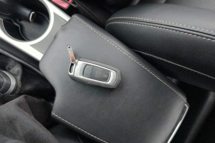 Used Geely Auto Emgrand GL 2017 1.8L Manual Elite Model