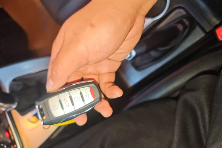 Used Haval M6 2019 1.5T DCT Two-Wheel Drive Elite Version China VI Standard
