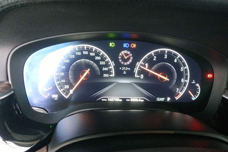 Used BMW 5 Series 2019 530Li Luxury Edition Premium Package
