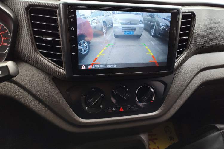 Used Wuling Hongguang V 2022 1.5L Jingqu Edition Electric-Assist LAR