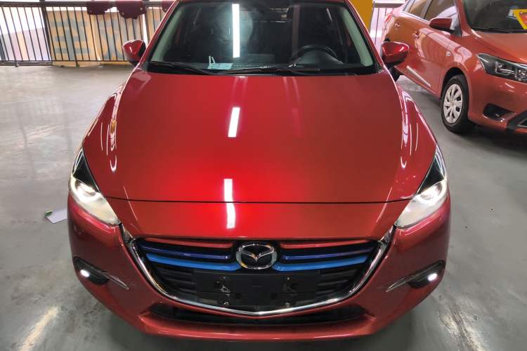 Used Mazda Mazda 3 Axela 2017 Hatchback 1.5L Automatic Luxury Model Emission Standard China V