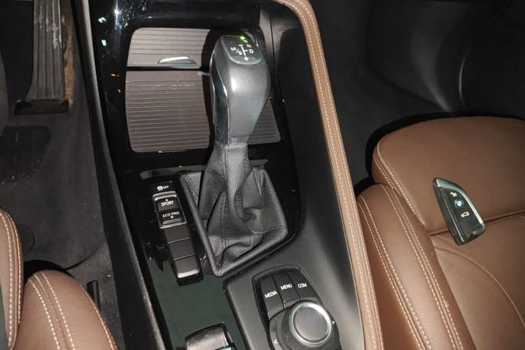 Used BMW X1 2018 sDrive18Li Luxury Model
