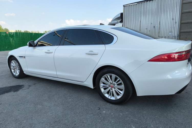 Used Jaguar XFL 2017 XFL 2.0T 240PS Premium Edition
