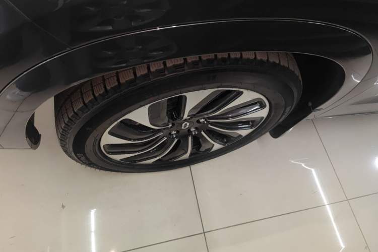 Used Hima AITO M7 2024 1.5T Intelligent Driving 4WD Max Edition 5 Seats
