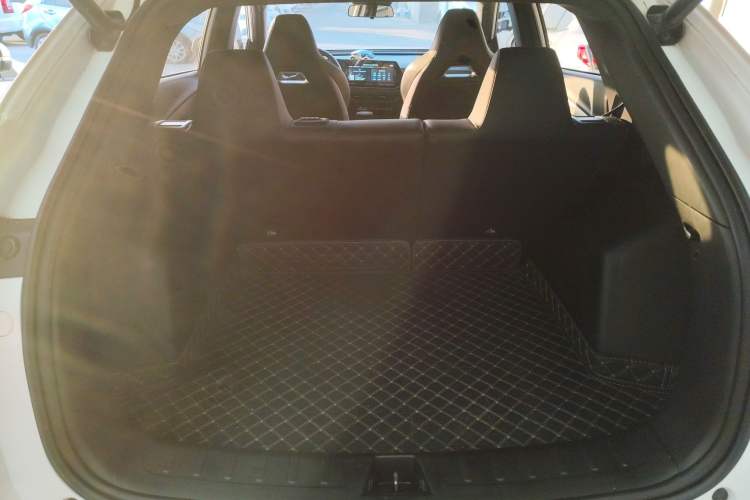 Used Oshan X5 PLUS 2023 Revised Version 1.5T DCT Navigation Edition
