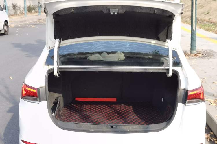 Used Buick GT 2018 18T Automatic Elite Model
