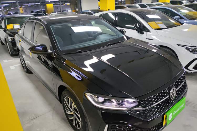 Used Volkswagen Lavida 2024 1.5L Automatic Starry Sky 5 Million Edition