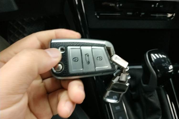 Used Volkswagen Tayron 2020 330TSI Two-Wheel Drive Luxury Smart Connectivity Version
